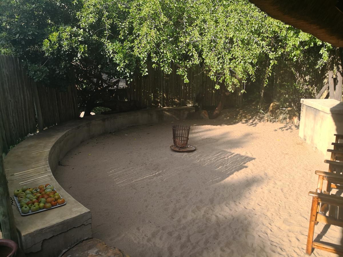 Touch Of Africa Lodge แลนเซอเรีย ภายนอก รูปภาพ