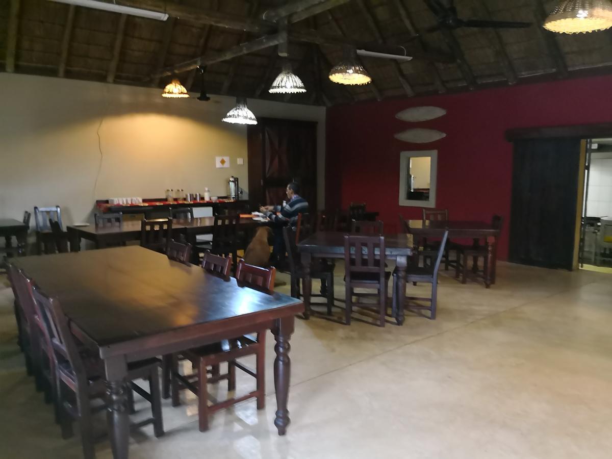 Touch Of Africa Lodge แลนเซอเรีย ภายนอก รูปภาพ